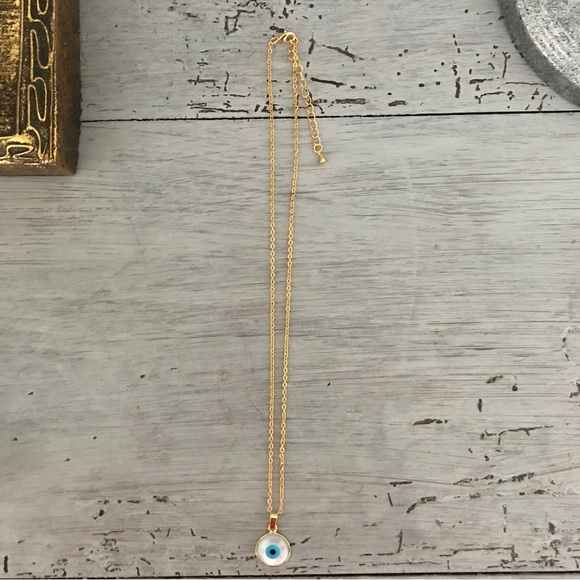 Mother of Pearl Evil Eye Gold Plated Necklace - Picture 4 of 5